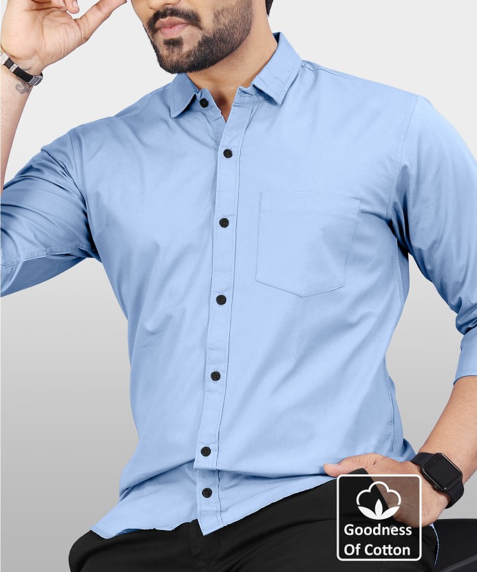 Men Regular Fit Solid Spread Collar Casual Shirt