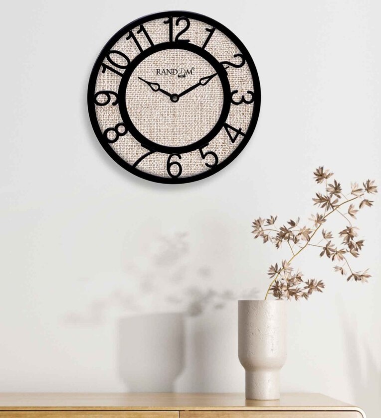 Contemporary 8 Inch Plastic Wall Clock,Share By Random