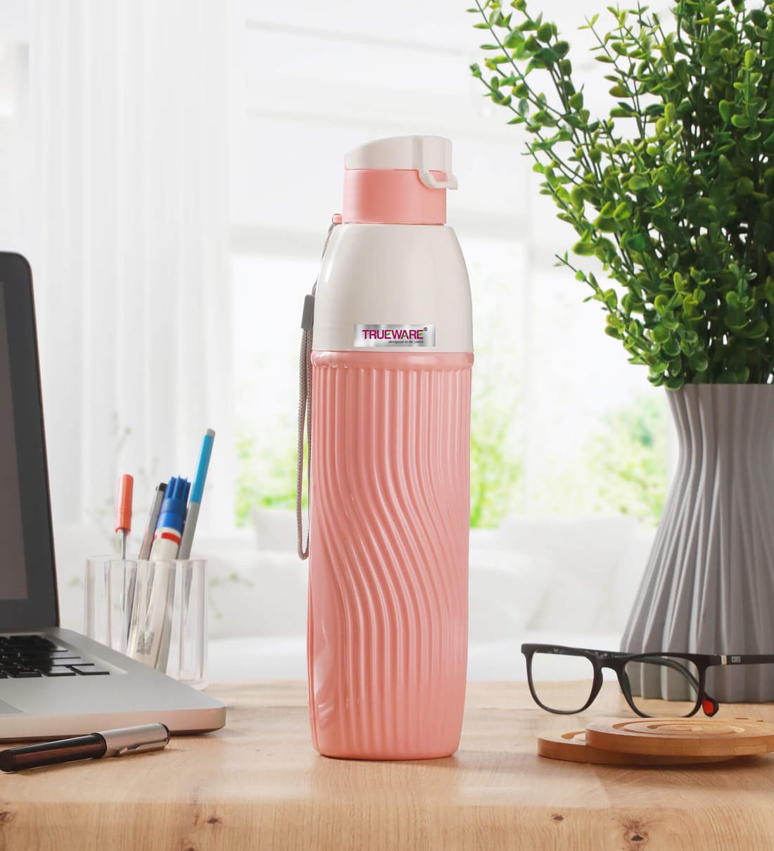 Assorted 850ml Bliss Insulated Plastic Leak Proof  Water Bottle,Share By Trueware